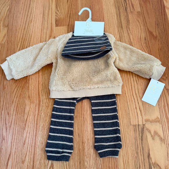 Rachel Zoe 3 Piece Baby Boy Outfit - Picture 1 of 11